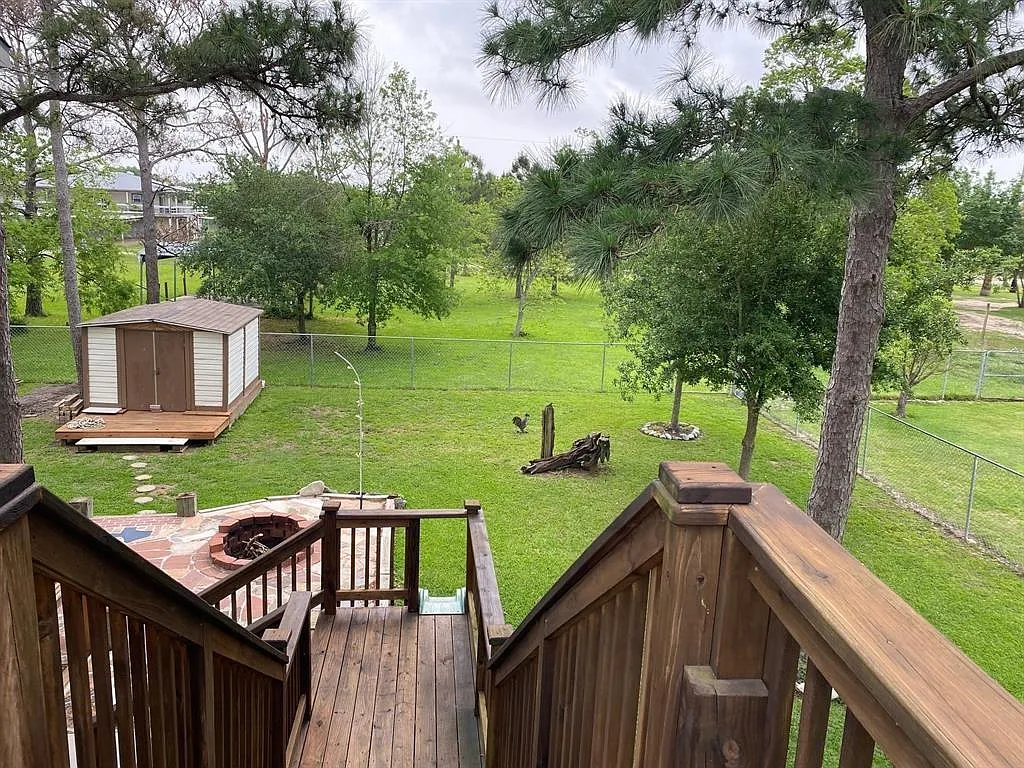1 bed, 2.0 bath, 720 sqft, $1,695 — Photo 2