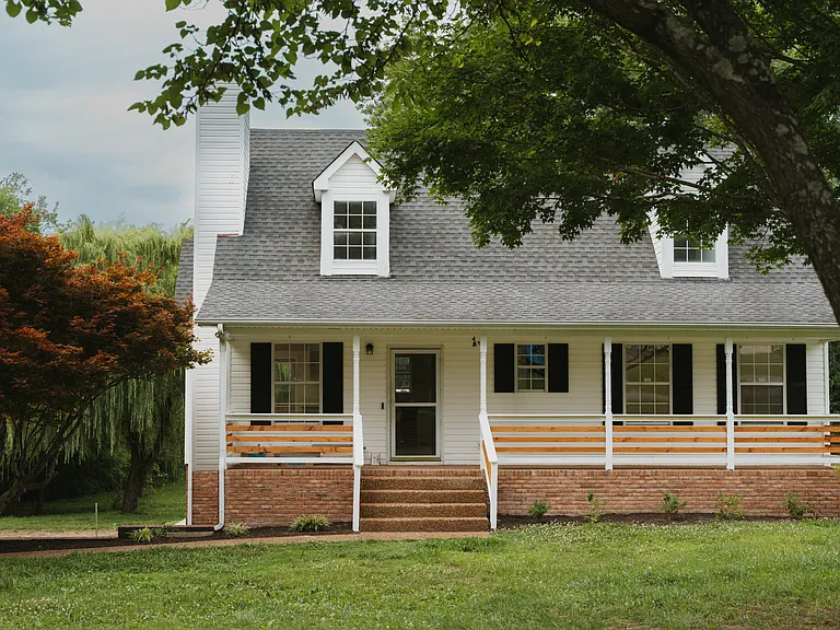 1001 Old Eastside Rd — Photo 9