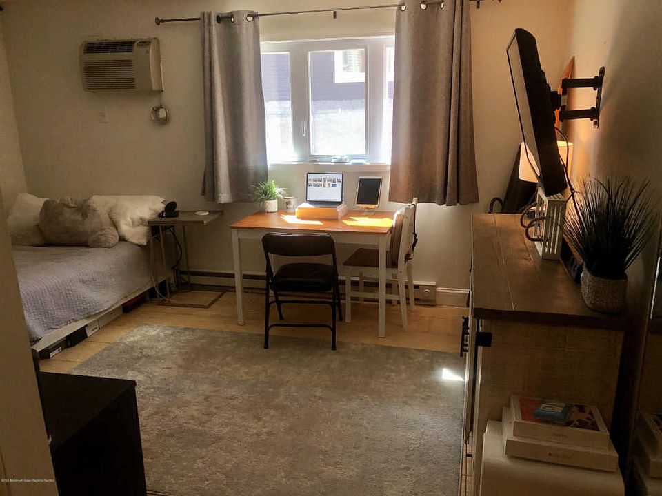 1st image of 16 Lake Ave APT 1
