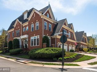 43673 Palmetto Dunes Ter, Leesburg, VA 20176