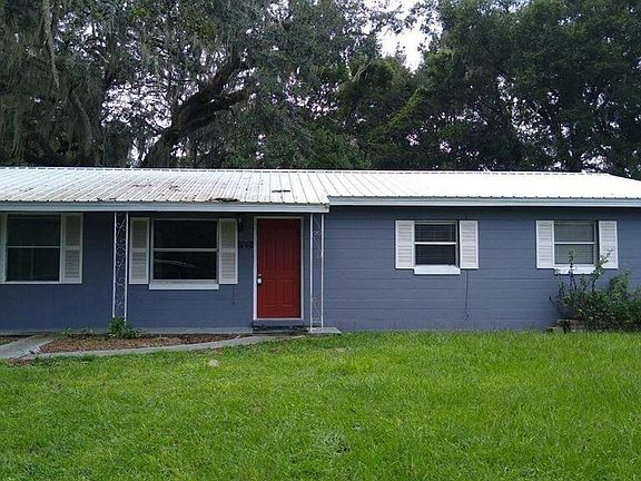 3rd image of 5742 NE 14th Ave