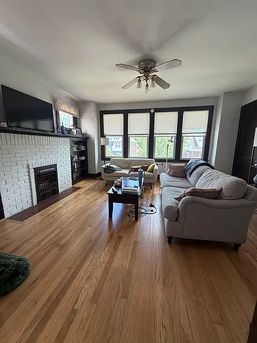 1241-1243 Beaconsfield Ave #1241 Photo 1
