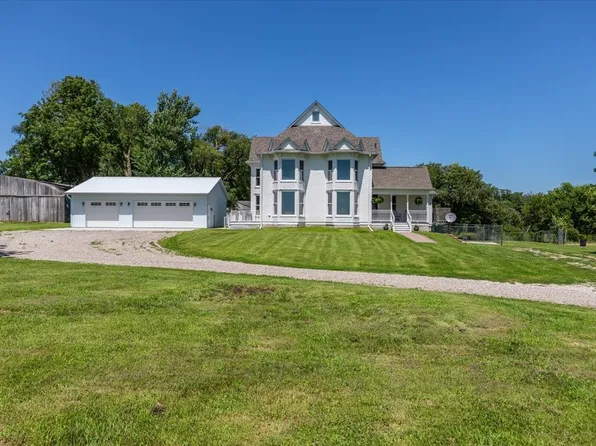 4842 Highway F48 W, Newton, IA 50208