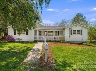 56 Pressley Ave, Brevard, NC 28712