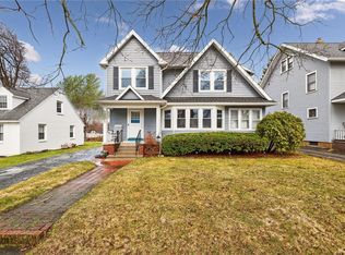 506 Hurstbourne Rd, Rochester, NY 14609