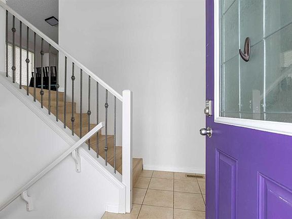 5th image of 206 Keystone Ln W