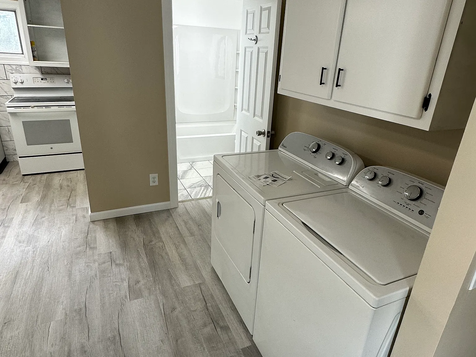 1 bed, 650 sqft, $1,050 — Photo 4