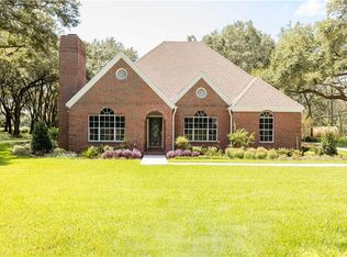 3075 Heritage Acres Ln, Plant City, FL 33566