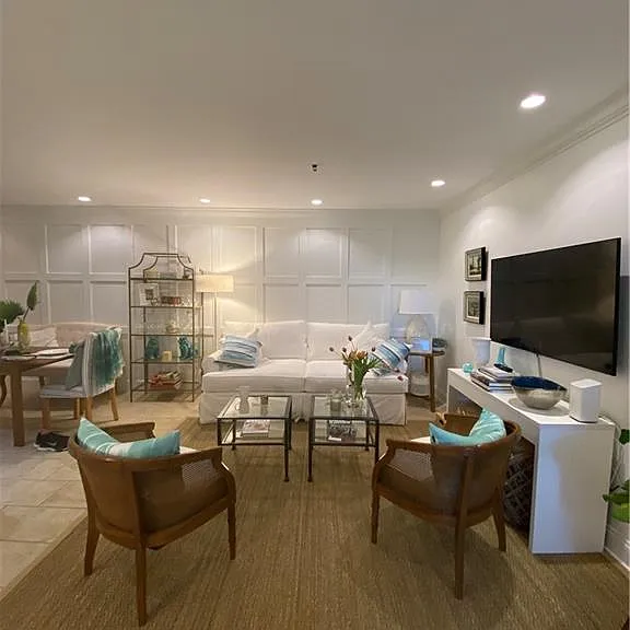 800 Golf Dr S #104 — Photo 2