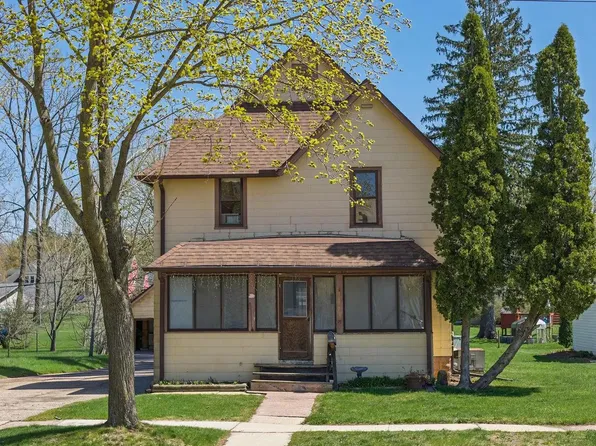 315 South Pine Street, Reedsburg, WI 53959