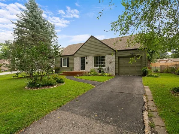5315 W 71st Ter, Prairie Village, KS 66208
