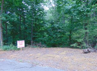 Blueberry Rd, Jasper, GA 30143