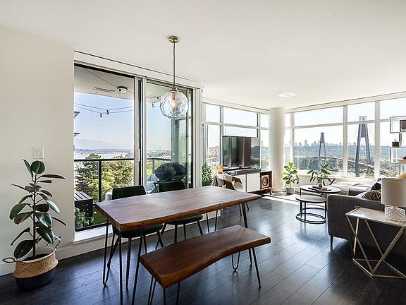 3rd image of 188 Agnes St #802