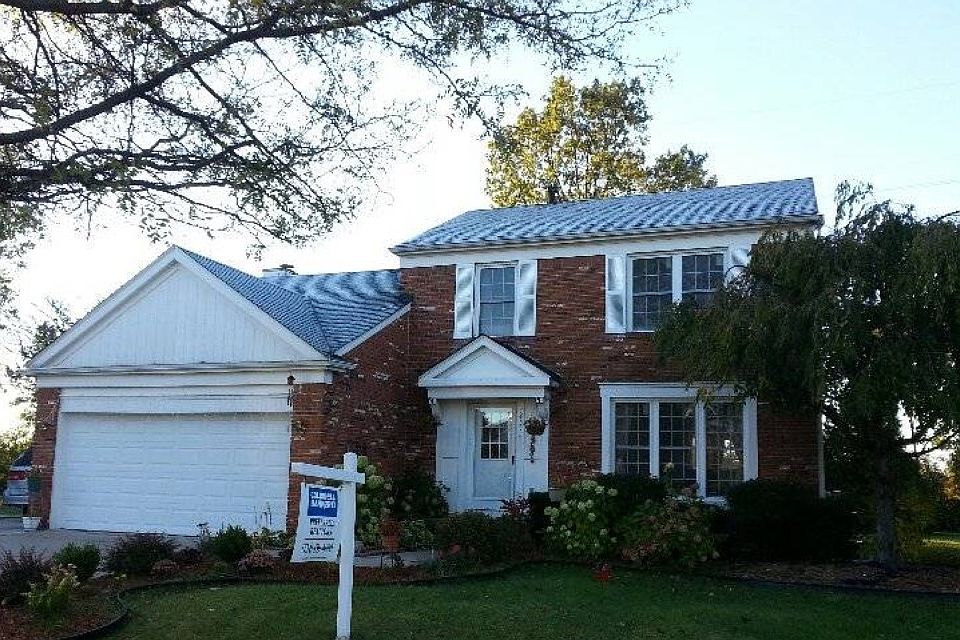 1st image of 44555 Fair Oaks Dr
