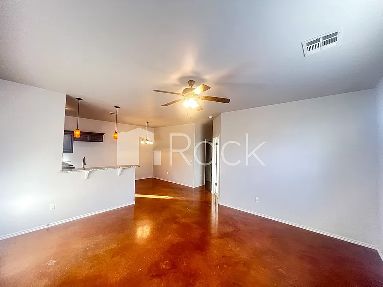 1837 Post Oak Rd — Photo 11