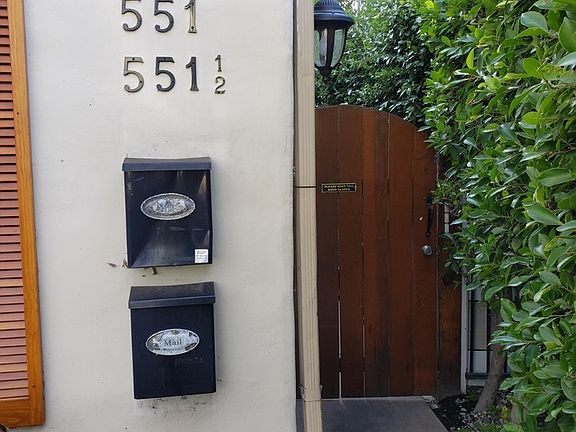 3rd image of 551 Westmount Dr