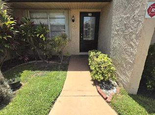 163 Lake Gloria Dr, West Palm Beach, FL 33411