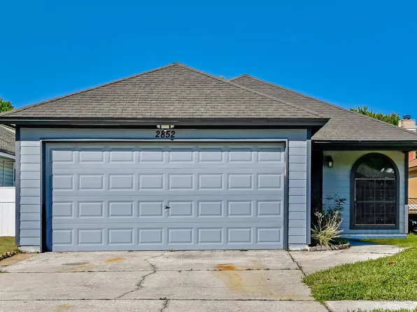 2852 Lantana Lakes Dr E, Jacksonville, FL 32246