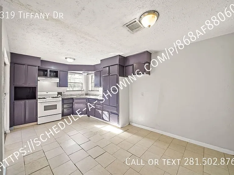 4319 Tiffany Dr — Photo 9
