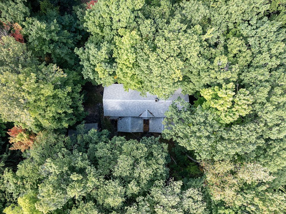 79843 Fernwood Dr, Covert, MI 49043 Zillow