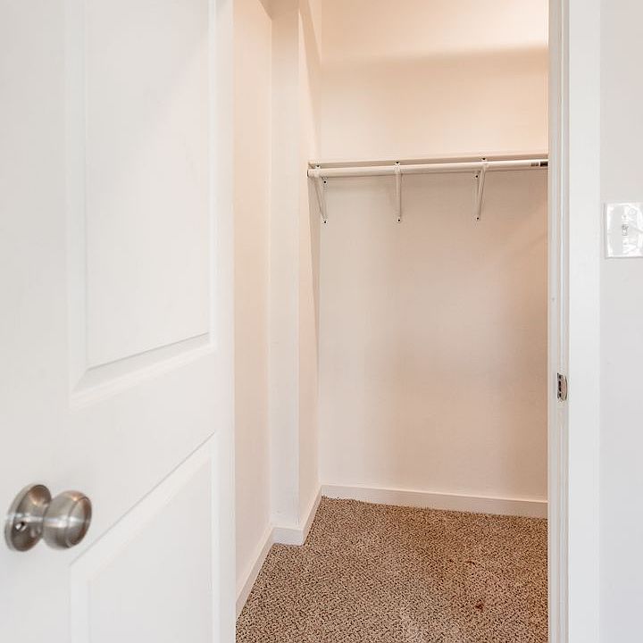 10210 2nd Ave # 201, photo 21