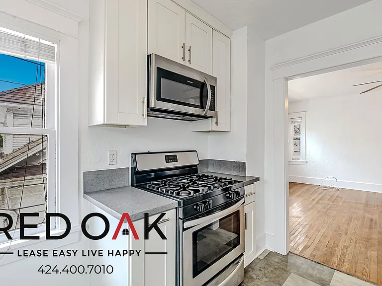 440 W 4th St #444 — Photo 7