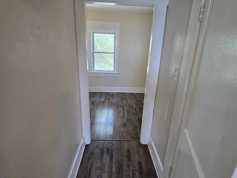 1910 1/2 23rd St S #1/2 — Photo 19
