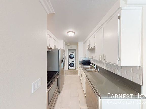 2nd image of 525 N Sycamore Ave APT 308
