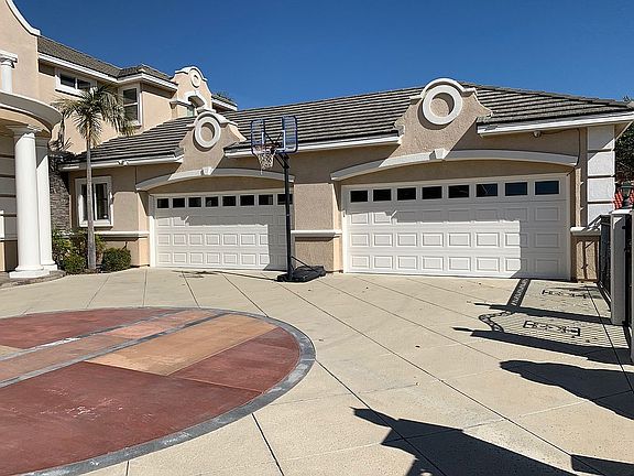 Four+ Car Garage