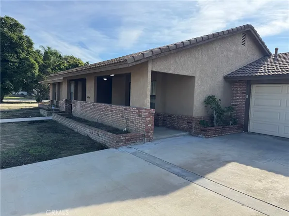 15939 Tyrol Dr, Fontana, CA 92337