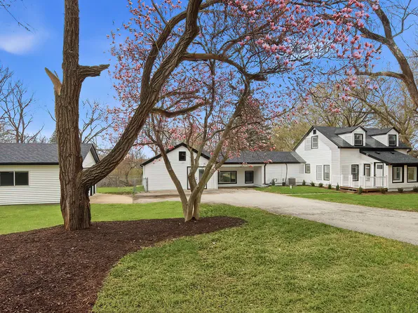 27283 W Nippersink Rd, Ingleside, IL 60041