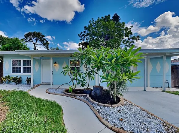 1320 Barry St, Clearwater, FL 33756