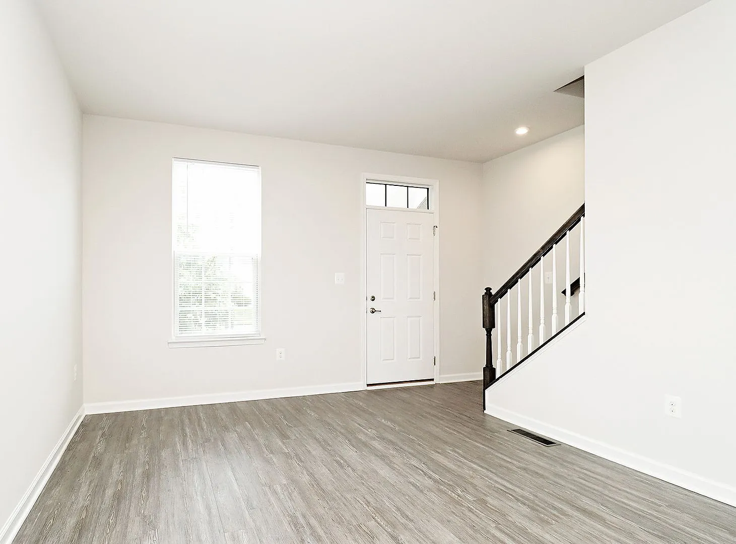 Dog-Friendly Townhome Near Ngic/Dia/Nga, Cho Airport, & Hollymead Town Center — Photo 2