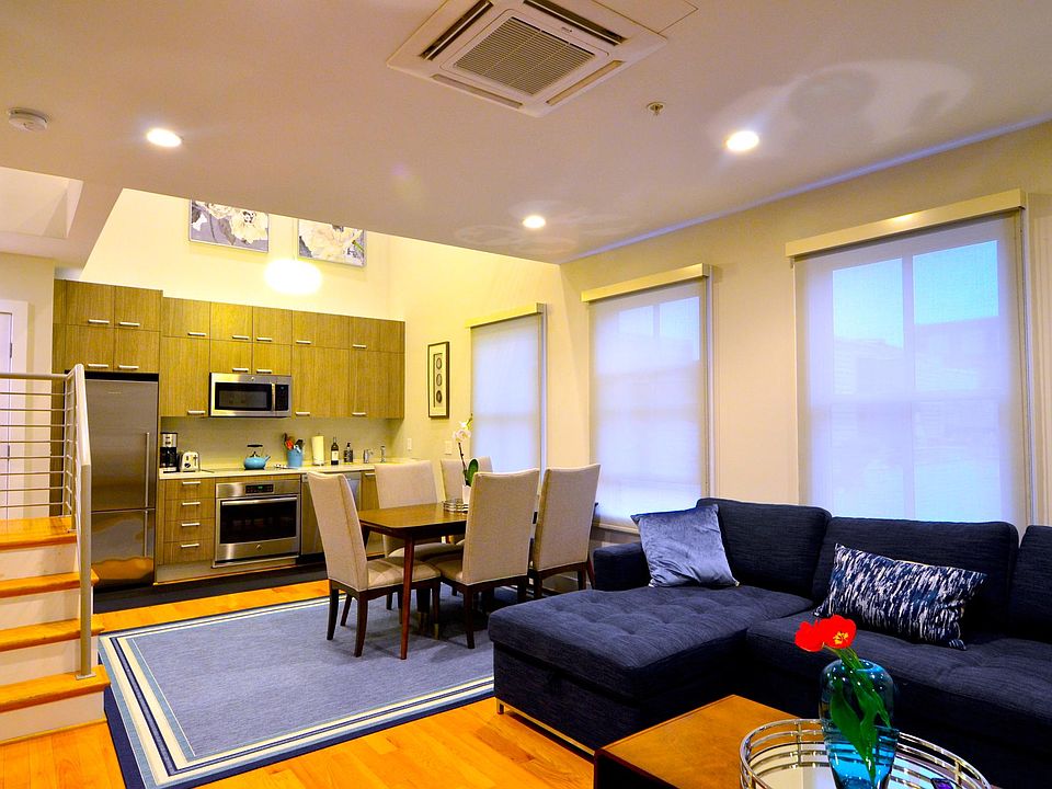 Light-filled, Open space living