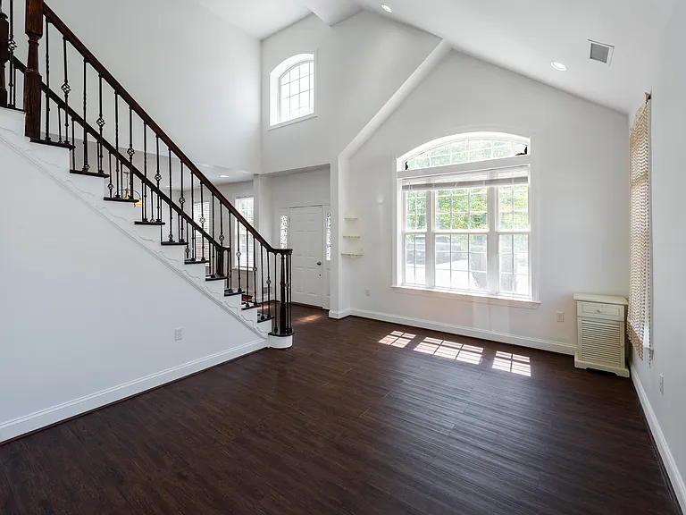 159 Shinnecock Dr — Photo 4