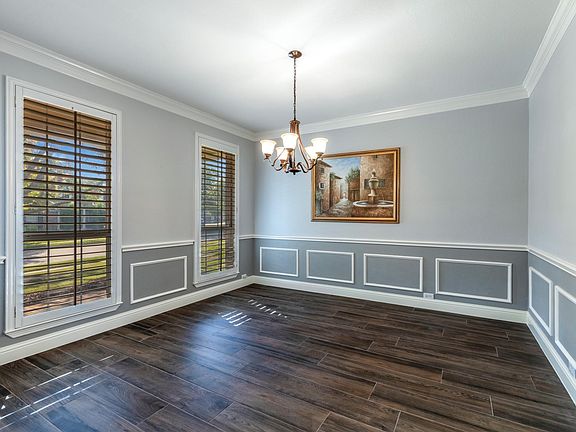 formal dining room