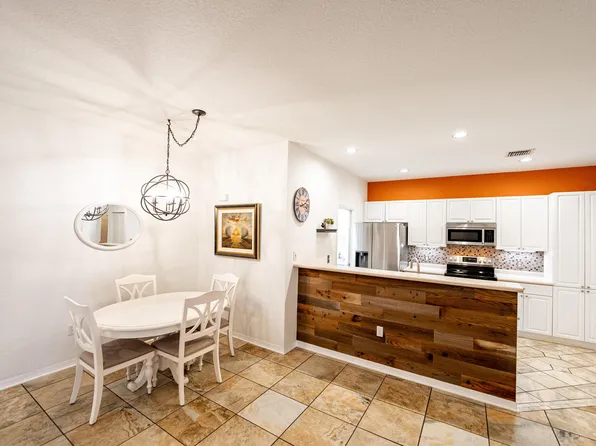 1793 S Dovetail B2 Drive, Fort Pierce, FL 34982