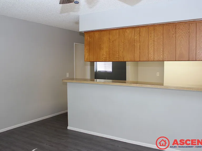 4609 Baybrook Way — Photo 5