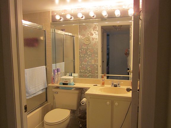 5th image of 10640 W Clairmont Cir #205