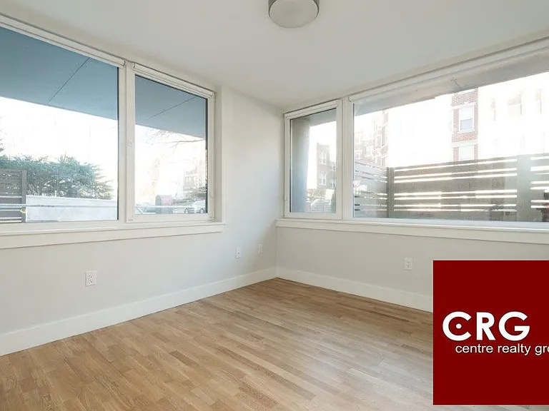 334 Harvard St #C1D — Photo 15