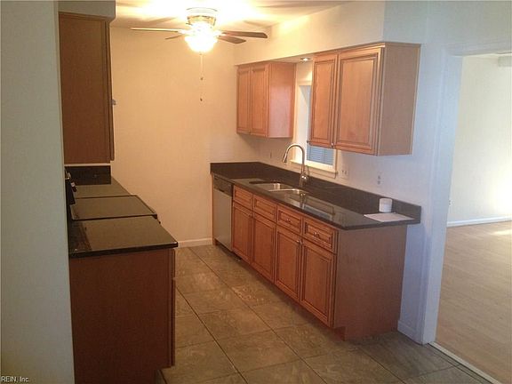 3rd image of 1097 Tolstoy Ct