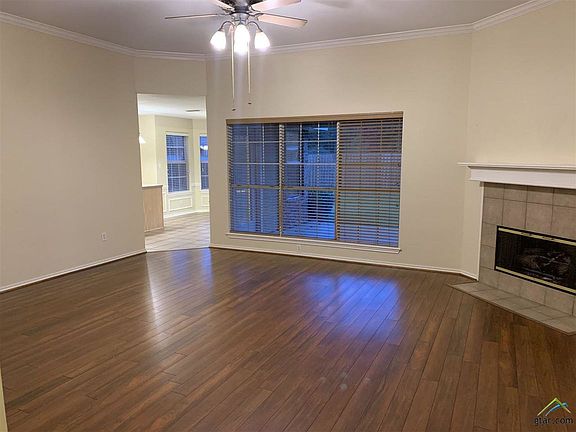 4th image of 1904 Waterton Cir