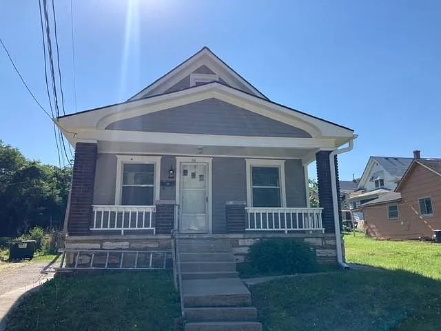 56 N Tremont St