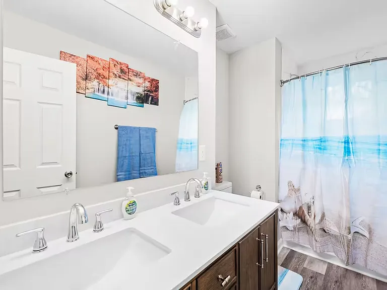 102 Mobley St — Photo 14