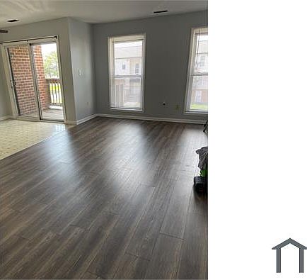 3rd image of 1001 White Oak Rd APT N32