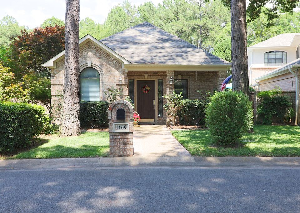 1st image of 1169 Garden Park Cir