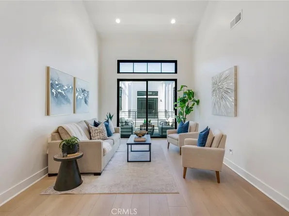 1103 Catania Ct Unit 207, Encinitas, CA 92024