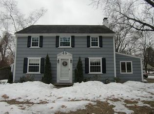 697 S Branch Pkwy, Springfield, MA 01118