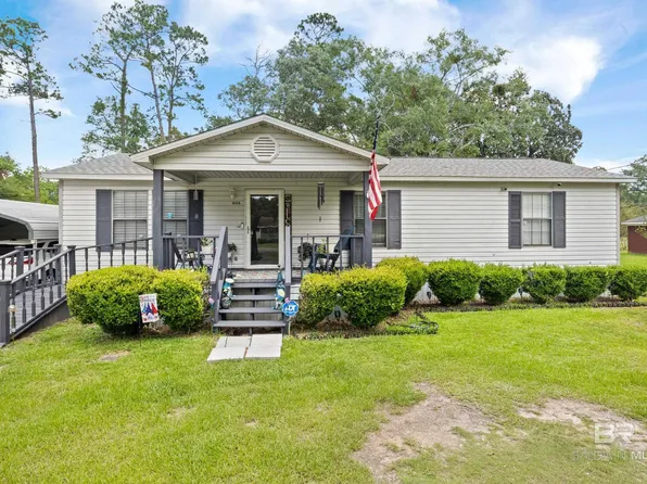 1006 McMillan Ave, Bay Minette, AL 36507