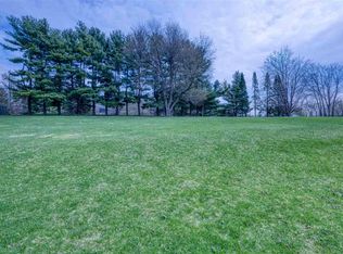 5441 Lakecrest Rd, Caledonia, IL 61011